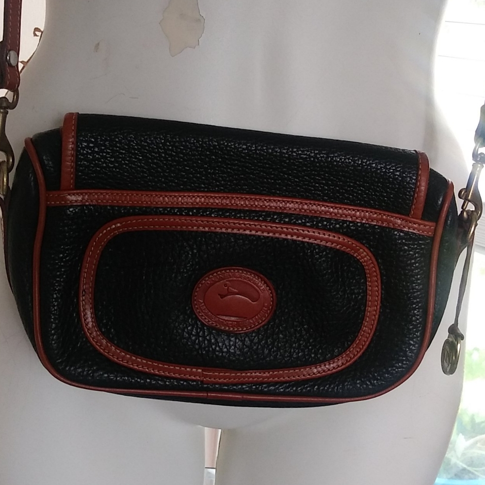 Vintage Dooney & Bourke purse